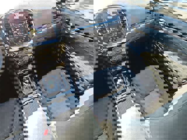 Used 2023 Chrysler 300 Touring w/ Sport Appearance Package image 12