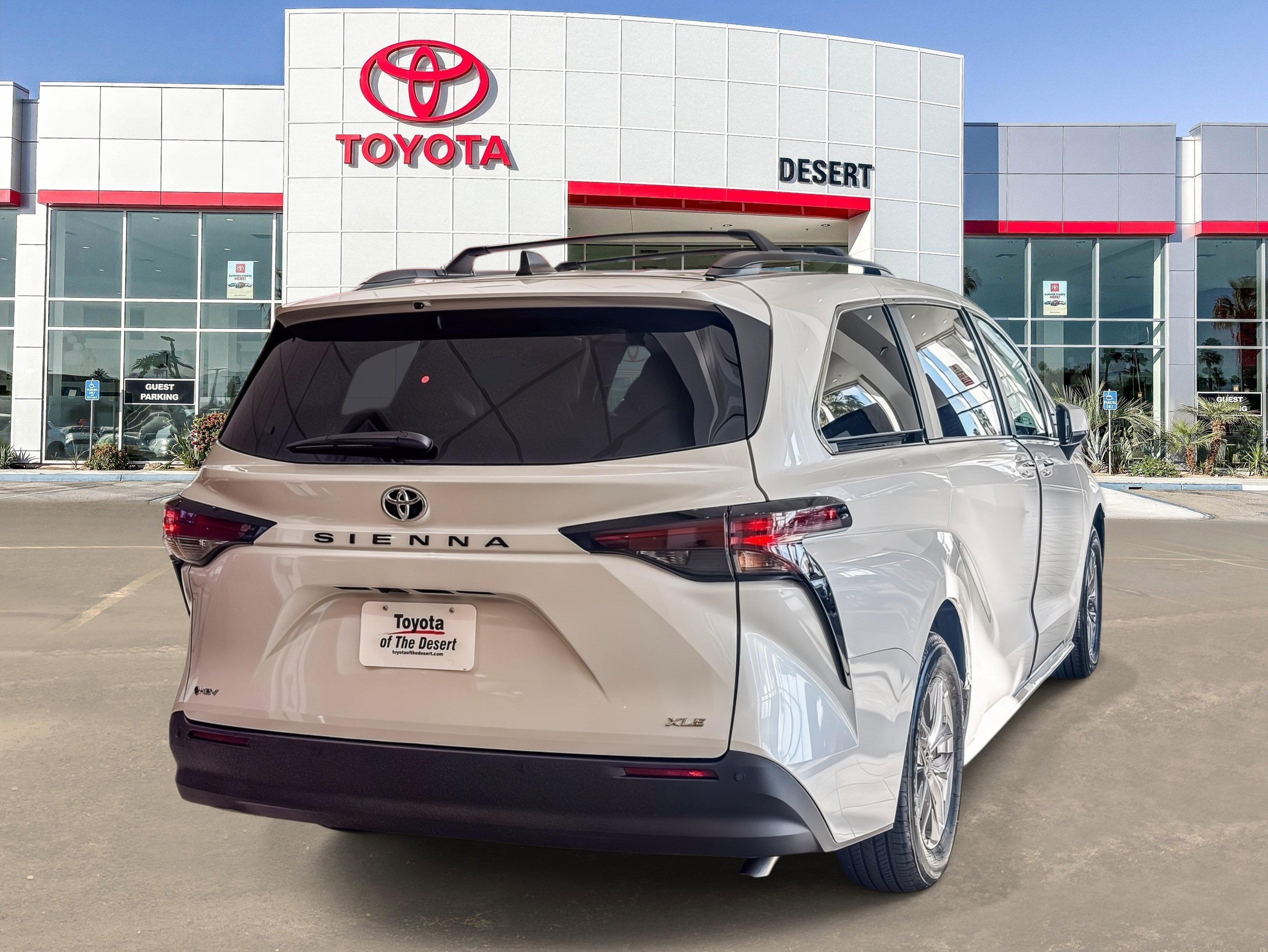 New 2026 Toyota Sienna XLE FWD image 7