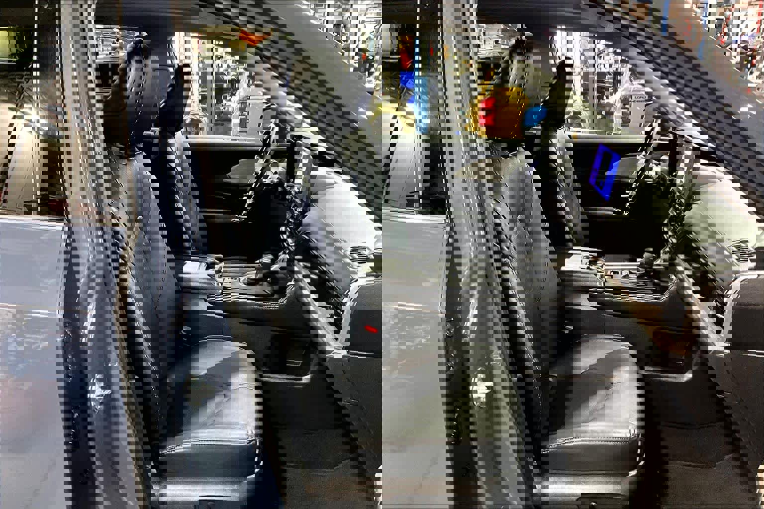 Used 2024 Toyota Grand Highlander Platinum image 7