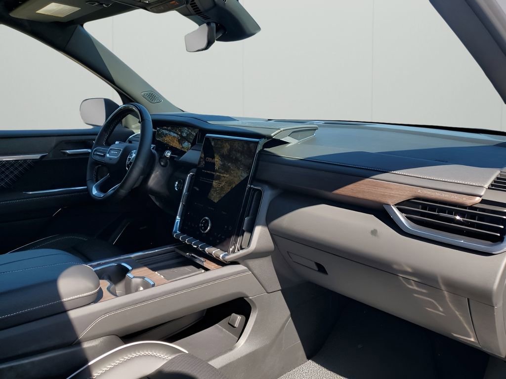 New 2026 GMC Acadia Denali w/ Super Cruise Package image 14