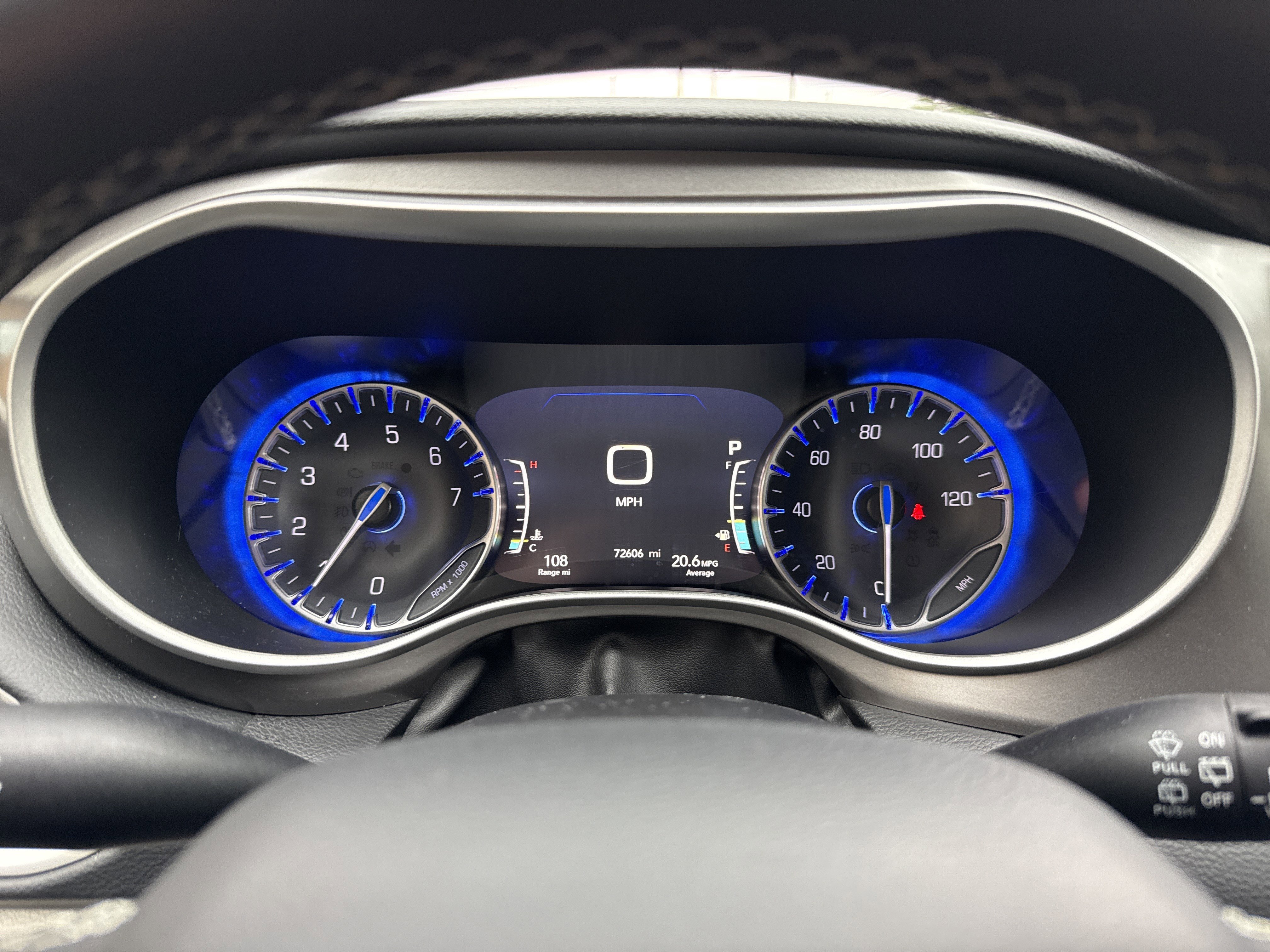 Used 2023 Chrysler Pacifica Touring-L FWD image 20