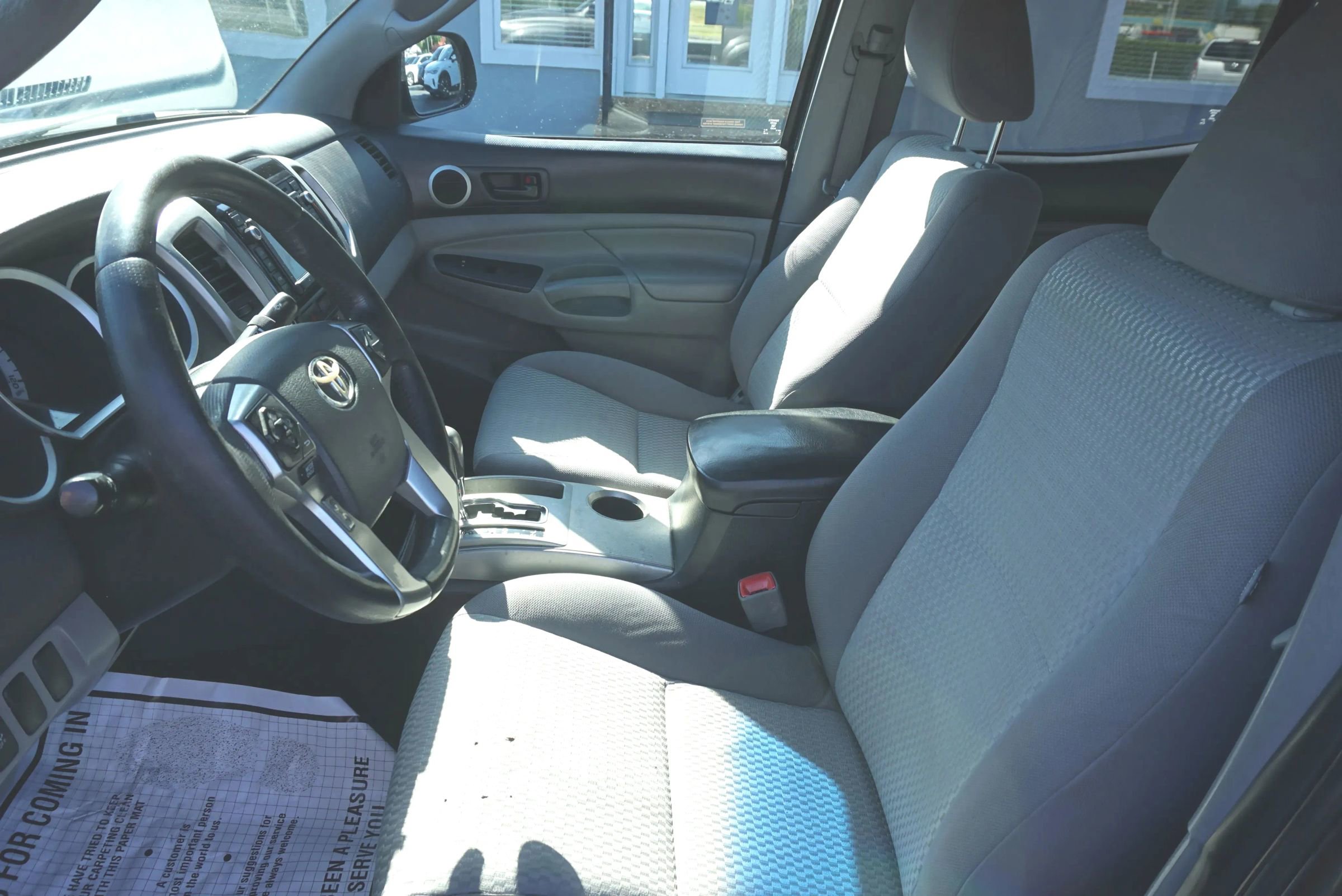 Used 2014 Toyota Tacoma PreRunner w/ SR5 Package RWD image 21