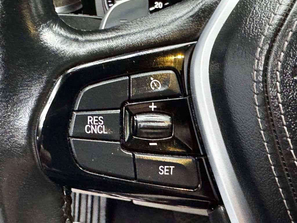 Used 2017 BMW 540i image 30