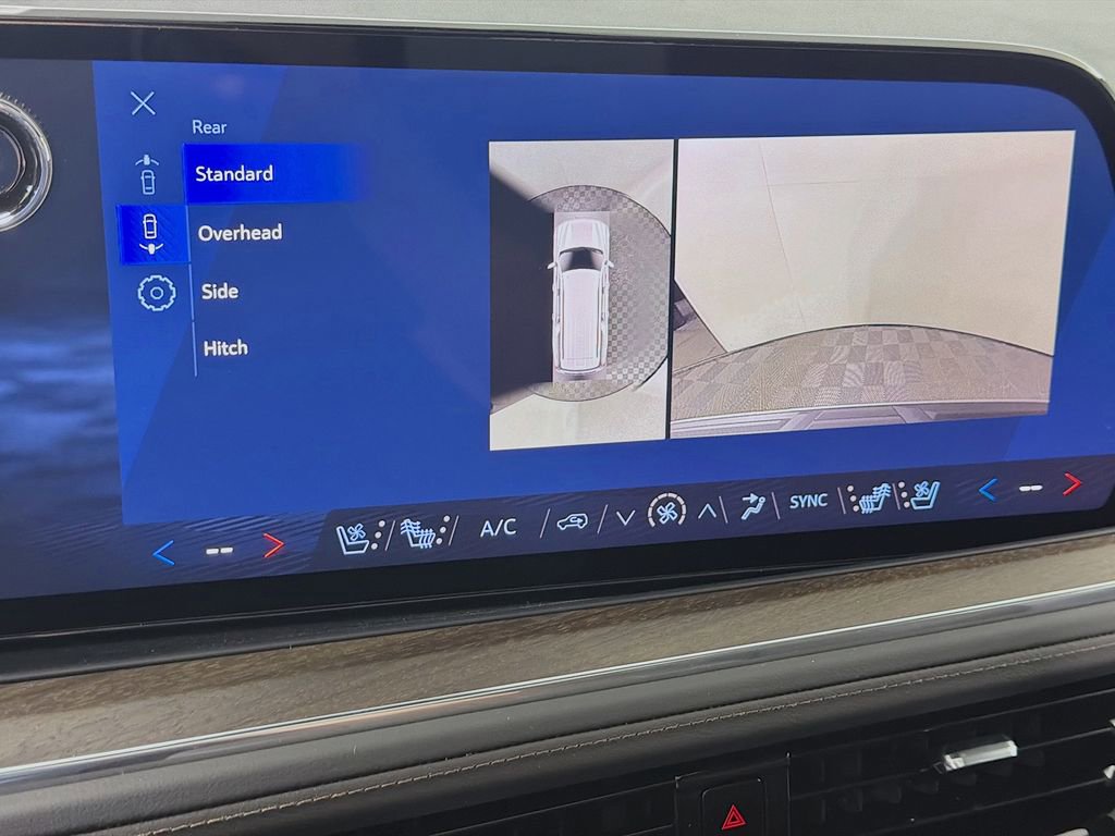 New 2026 Chevrolet Suburban High Country AWD/4WD image 17