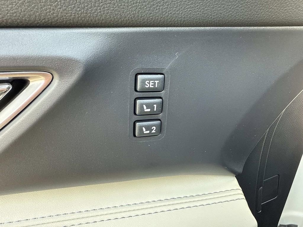 New 2025 Subaru Ascent Limited image 21