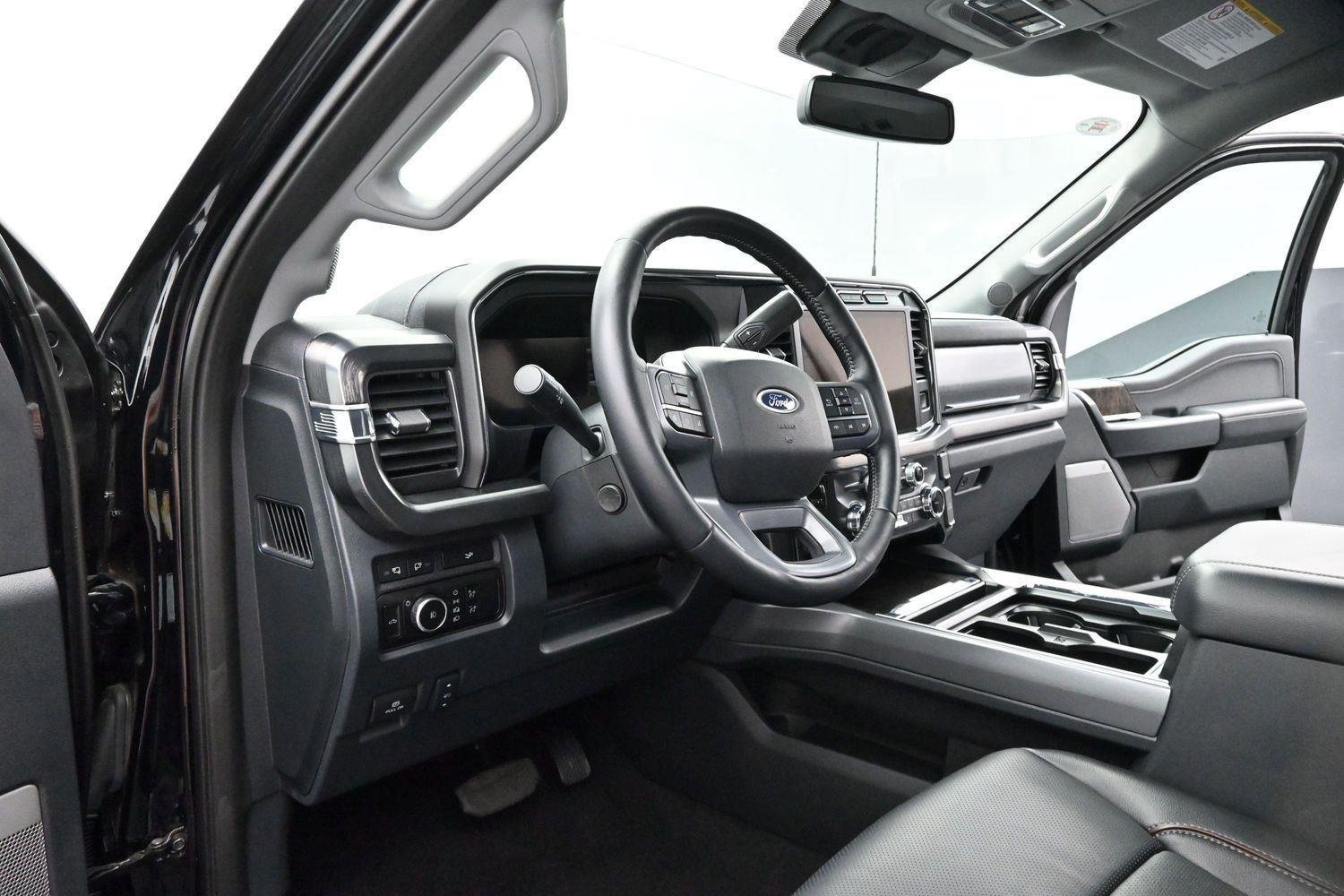 Used 2024 Ford F250 Lariat AWD/4WD image 14