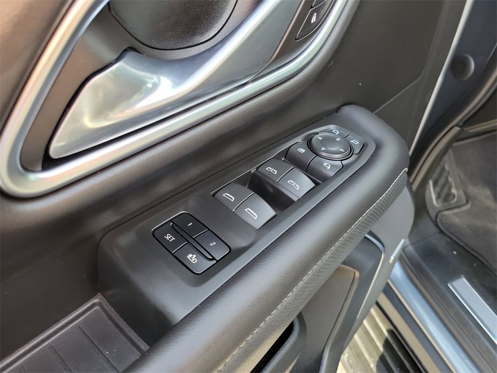 Certified 2022 GMC Yukon SLT w/ SLT Premium Package image 23