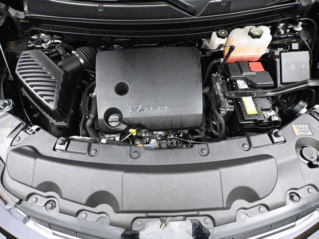 Used 2023 Chevrolet Traverse Premier w/ LPO, Floor Liner Package image 59