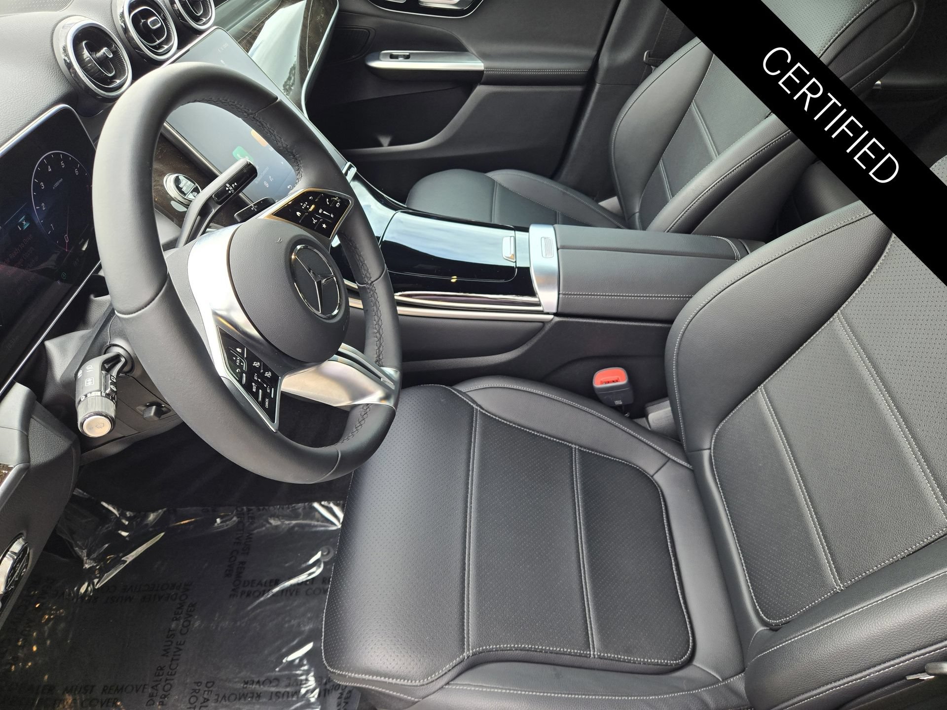 Certified 2026 Mercedes-Benz GLC 300 image 3