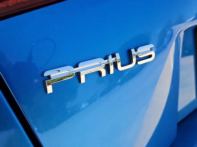 Used 2019 Toyota Prius L Eco FWD image 11