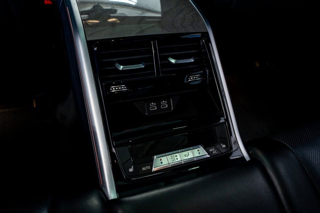 Used 2023 BMW 840i Gran Coupe w/ Comfort Seating Package image 60