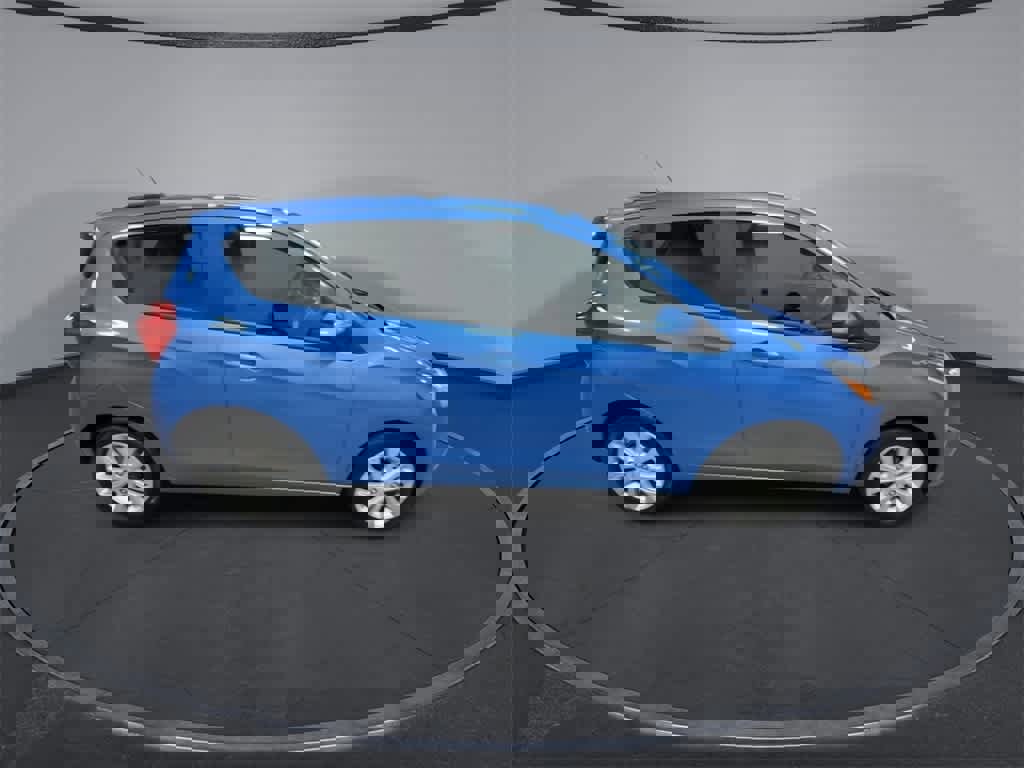 Used 2017 Chevrolet Spark LT image 9