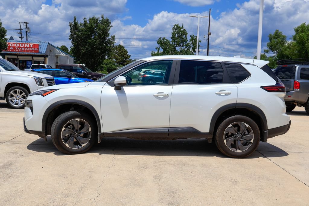 Certified 2026 Nissan Rogue SV w/ Cold Weather Package FWD image 25