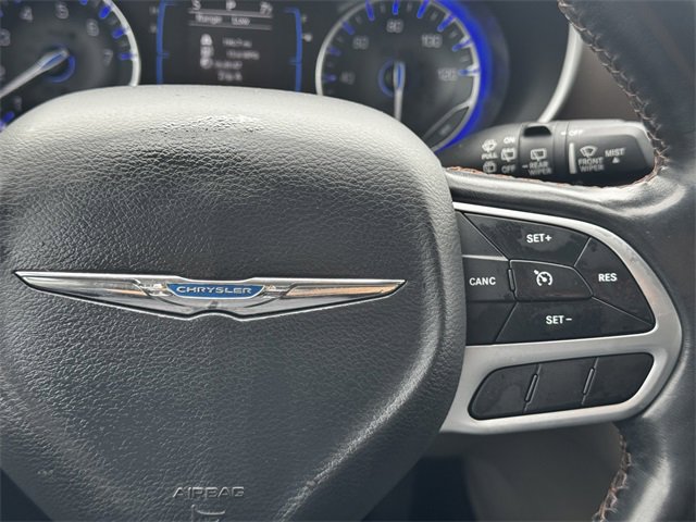 Certified 2019 Chrysler Pacifica Touring-L image 27