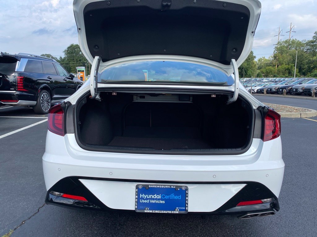 Certified 2023 Hyundai Sonata Limited FWD image 16