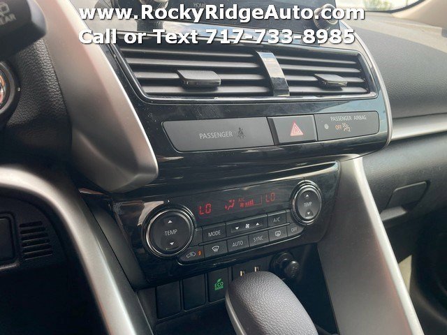 Used 2024 Mitsubishi Eclipse Cross SE image 16