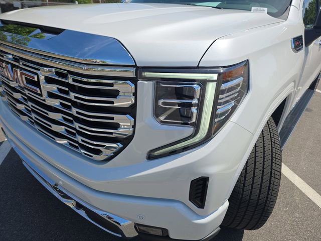 Used 2024 GMC Sierra 1500 Denali AWD/4WD image 26