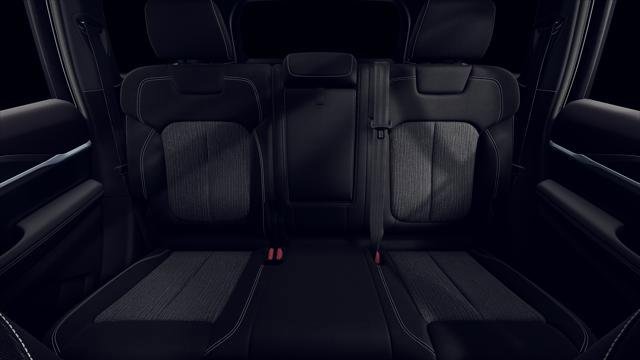 New 2026 Jeep Grand Cherokee Laredo RWD image 3