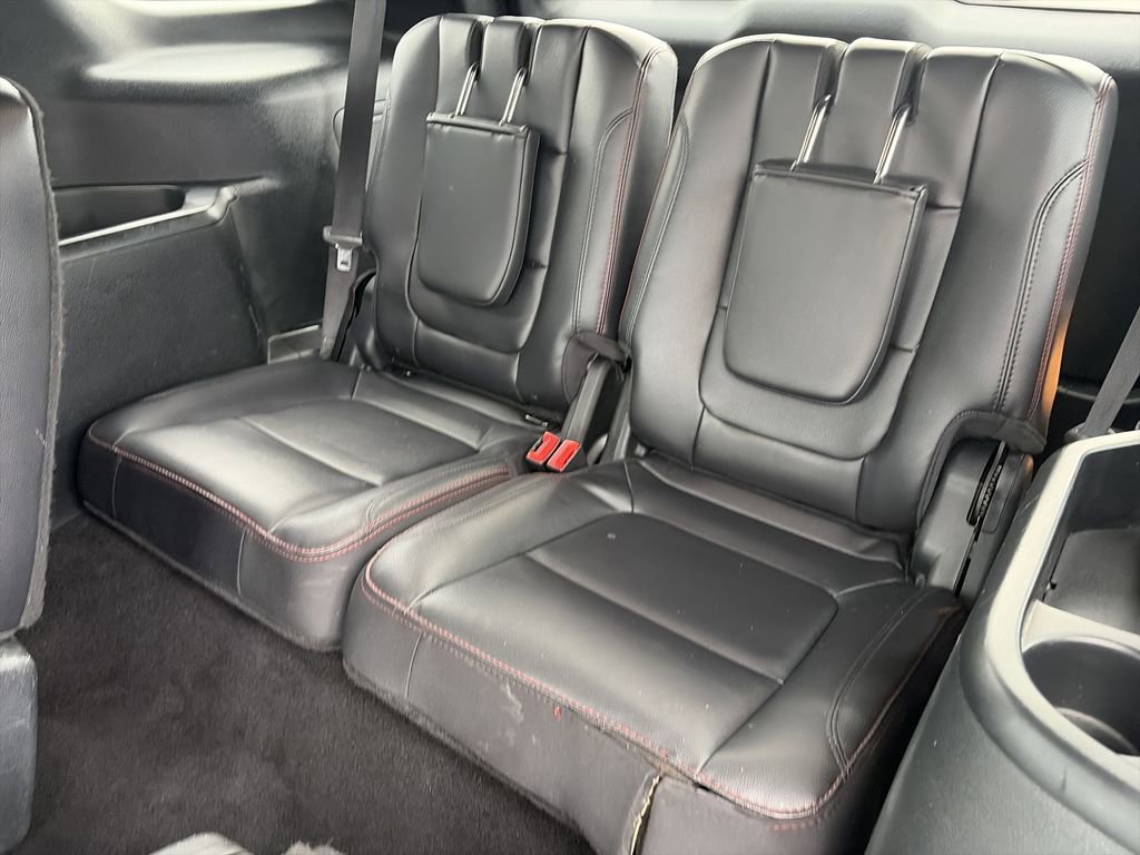 Used 2019 Ford Explorer Sport w/ Equipment Group 401A AWD/4WD image 32