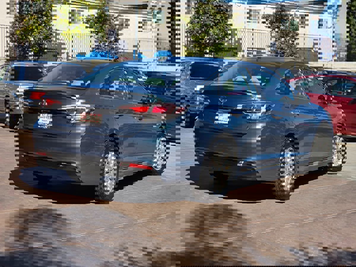 Used 2016 Hyundai Sonata SE image 13