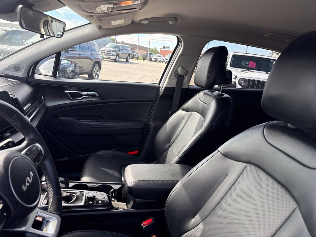 Used 2023 Kia Sportage EX FWD image 20