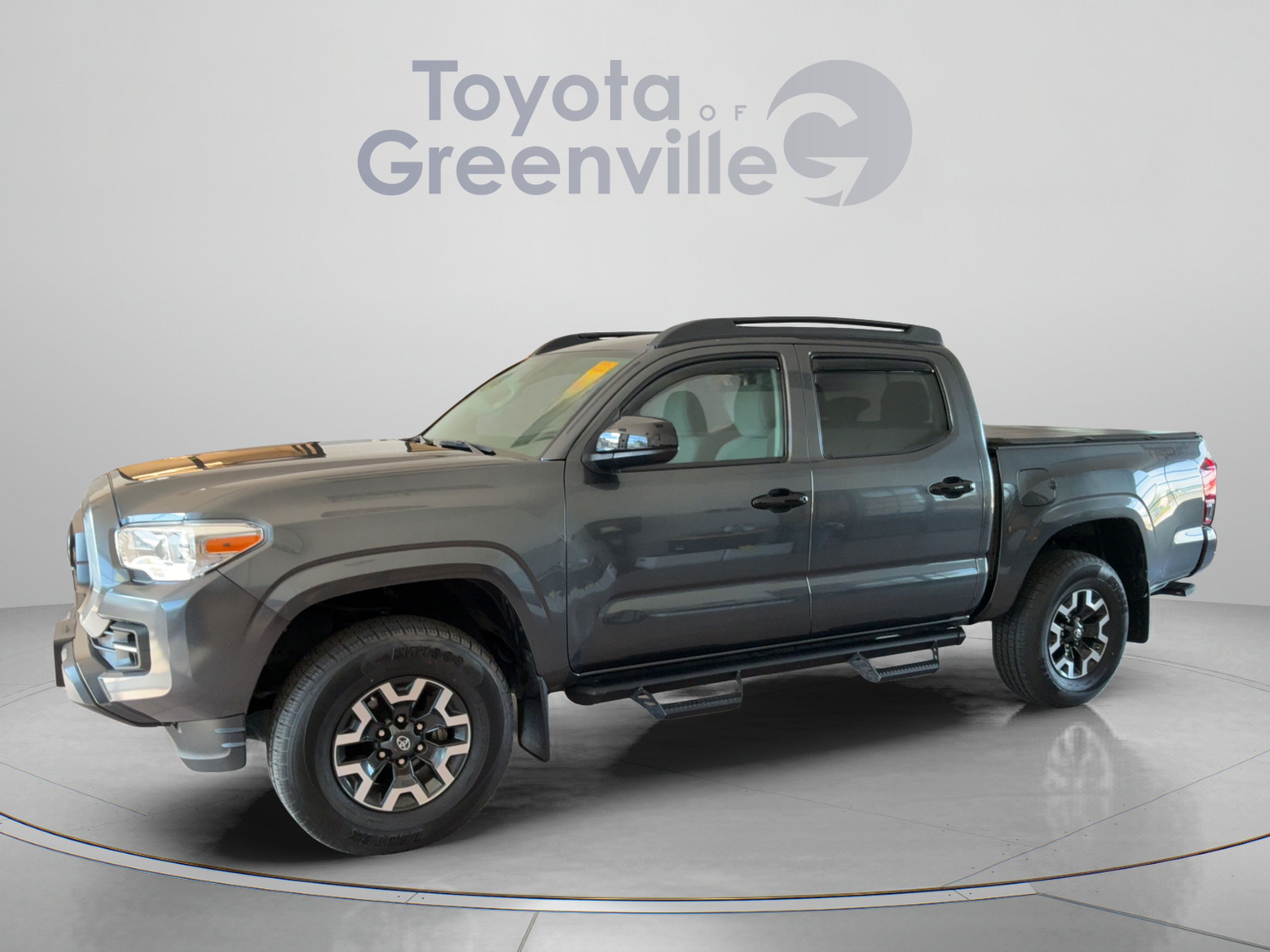 Certified 2023 Toyota Tacoma SR AWD/4WD image 2