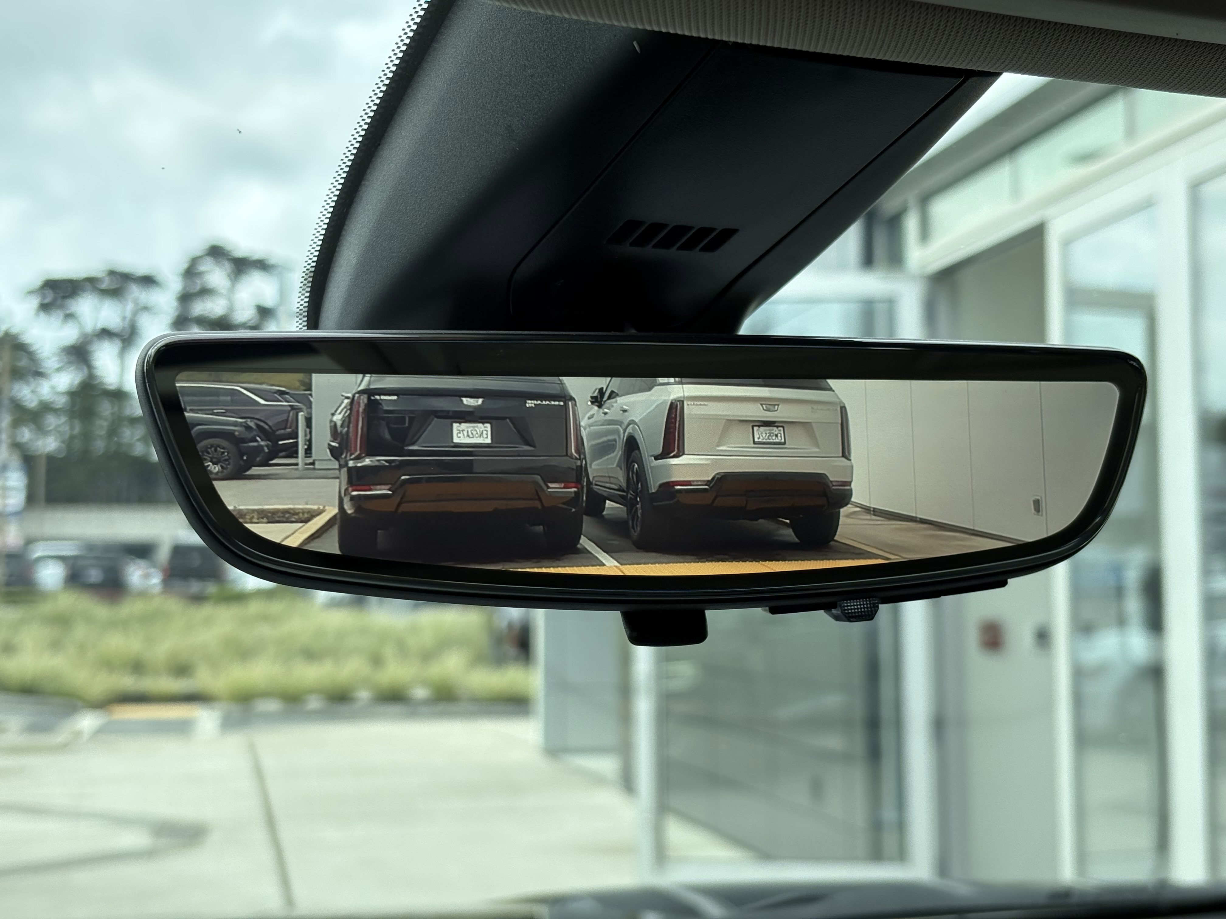 Used 2020 GMC Acadia Denali w/ Denali Ultimate Package image 34