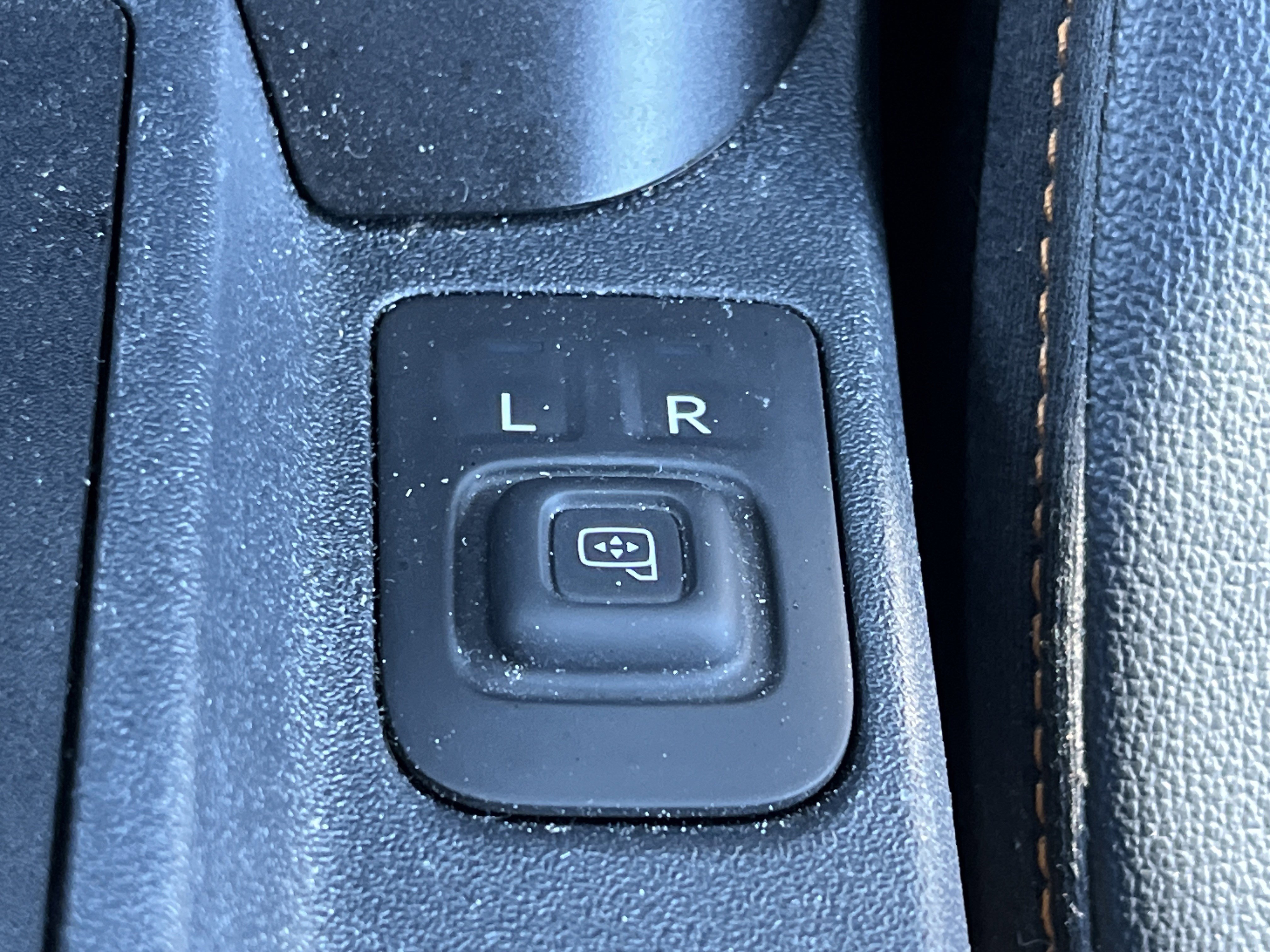 Used 2023 Ford Bronco Badlands w/ Sasquatch Package image 9