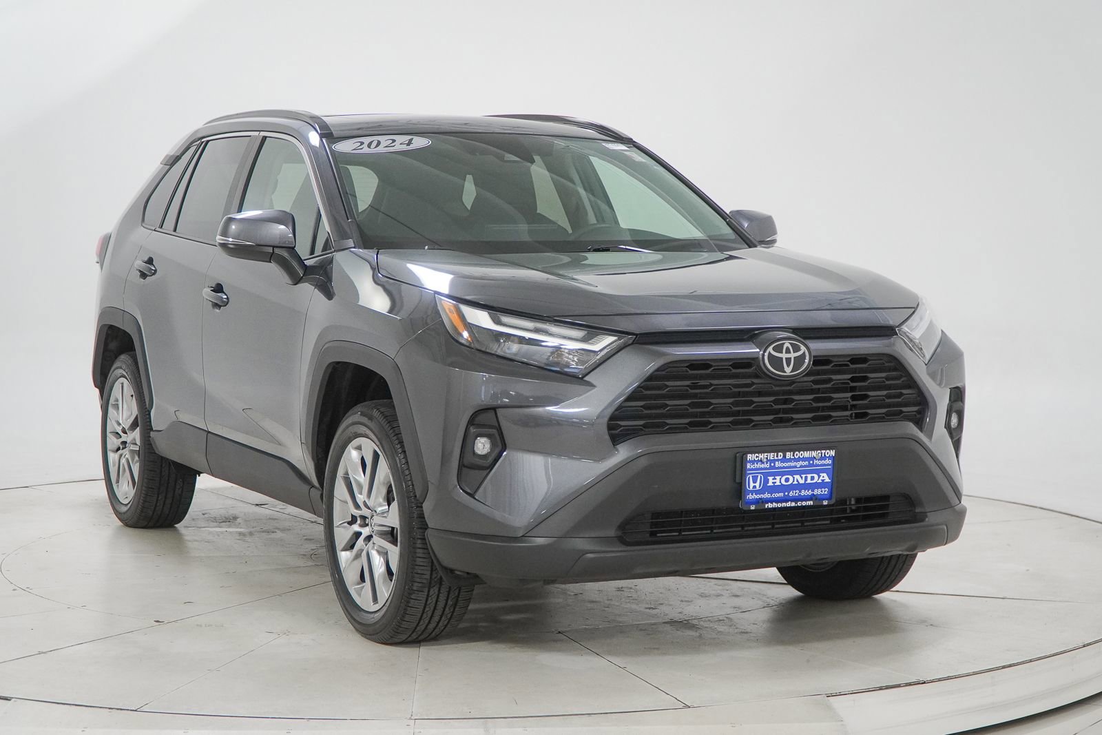 Used 2024 Toyota RAV4 XLE Premium w/ Weather Package AWD/4WD image 15
