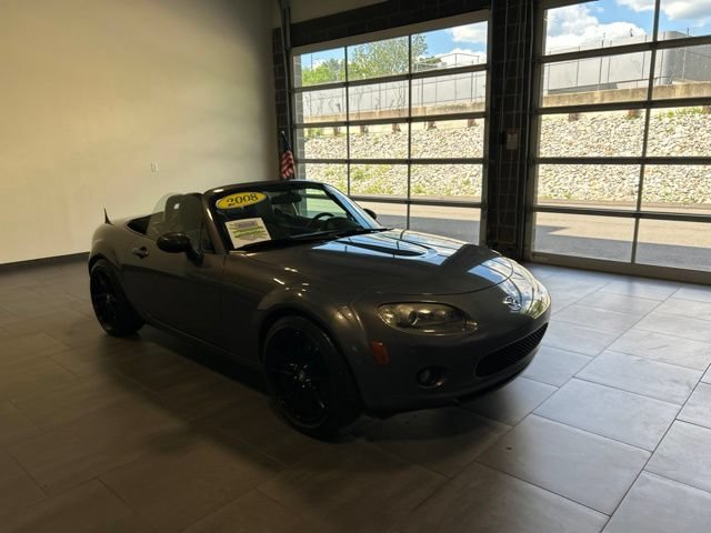 Used 2008 MAZDA MX-5 Miata Grand Touring RWD image 22