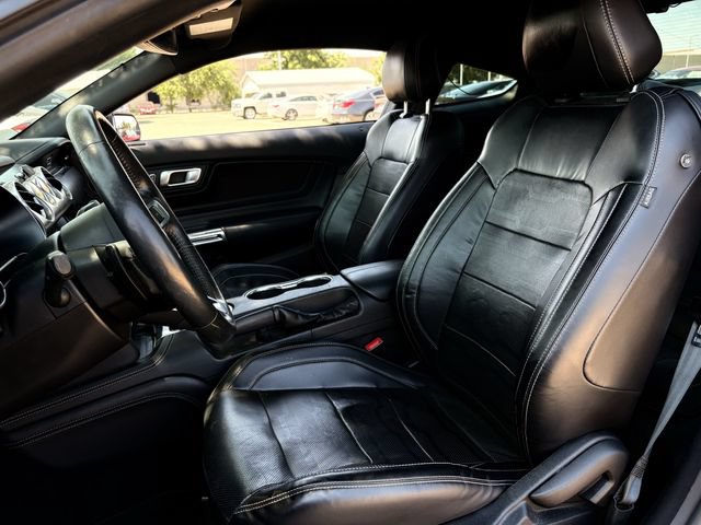 Used 2020 Ford Mustang GT Premium w/ GT Performance Package RWD image 26