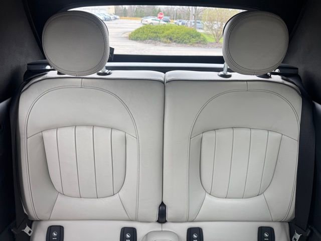 Used 2019 MINI Cooper S image 26