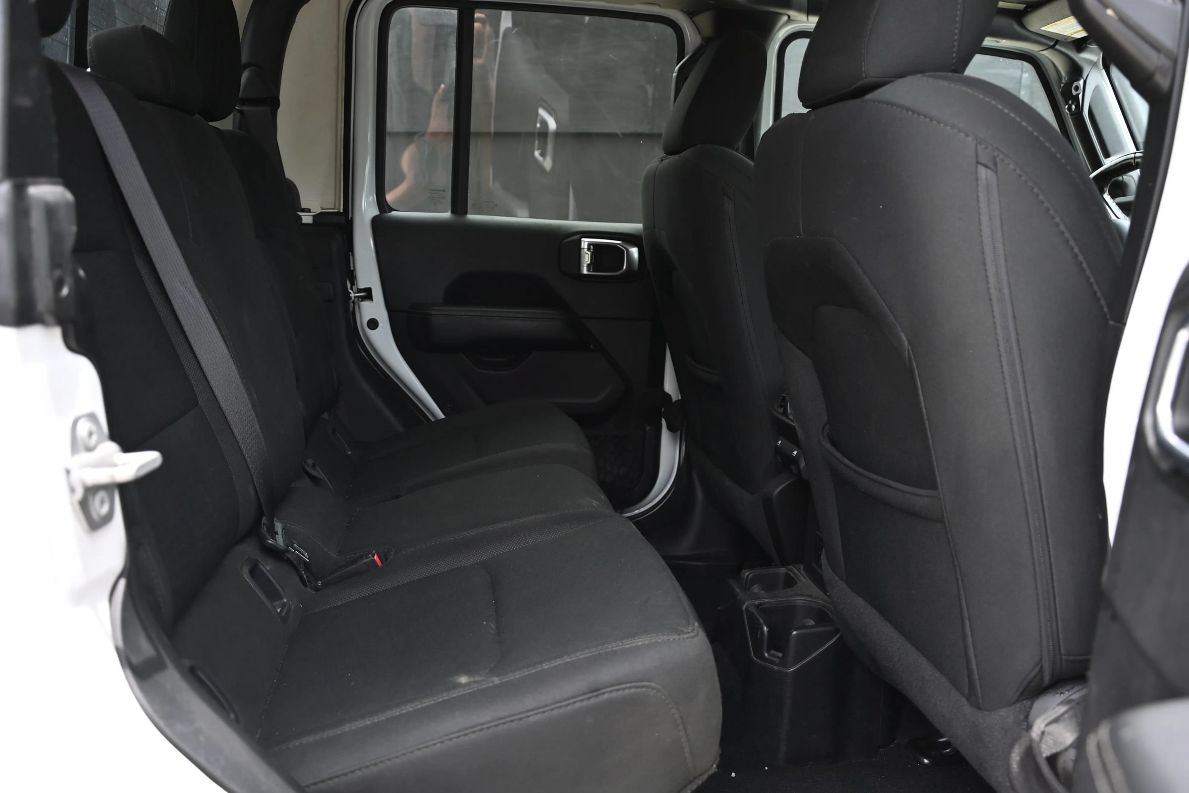 Used 2020 Jeep Gladiator Overland AWD/4WD image 21
