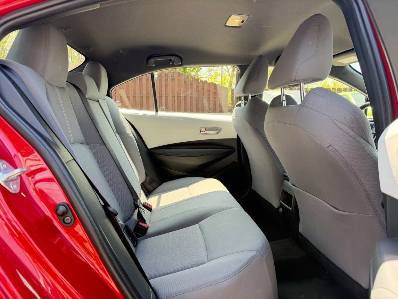 Used 2021 Toyota Corolla SE w/ Carpet Mat Package (TMS) FWD image 24
