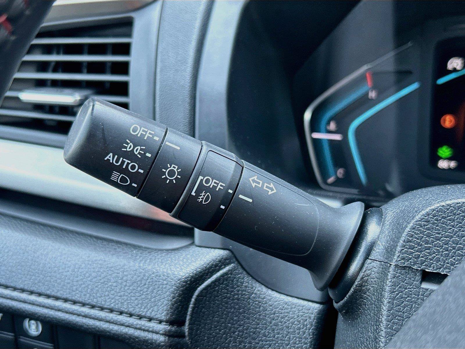 Used 2023 Honda Odyssey Sport image 39