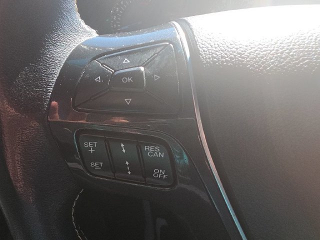 Used 2016 Ford Explorer Platinum AWD/4WD image 33