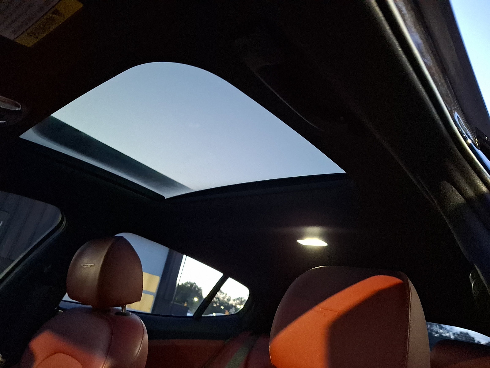 Used 2019 Kia Stinger GT1 RWD image 14