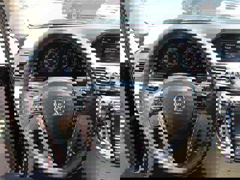 Used 2014 Honda Odyssey EX image 10