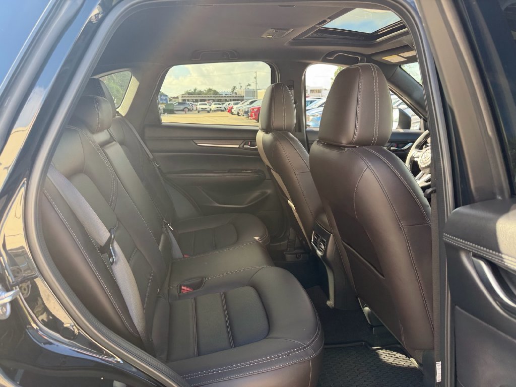 Used 2024 MAZDA CX-5 Signature AWD/4WD image 17