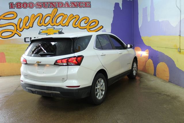 Used 2024 Chevrolet Equinox LT w/ LPO, Floor Liner Package FWD image 8