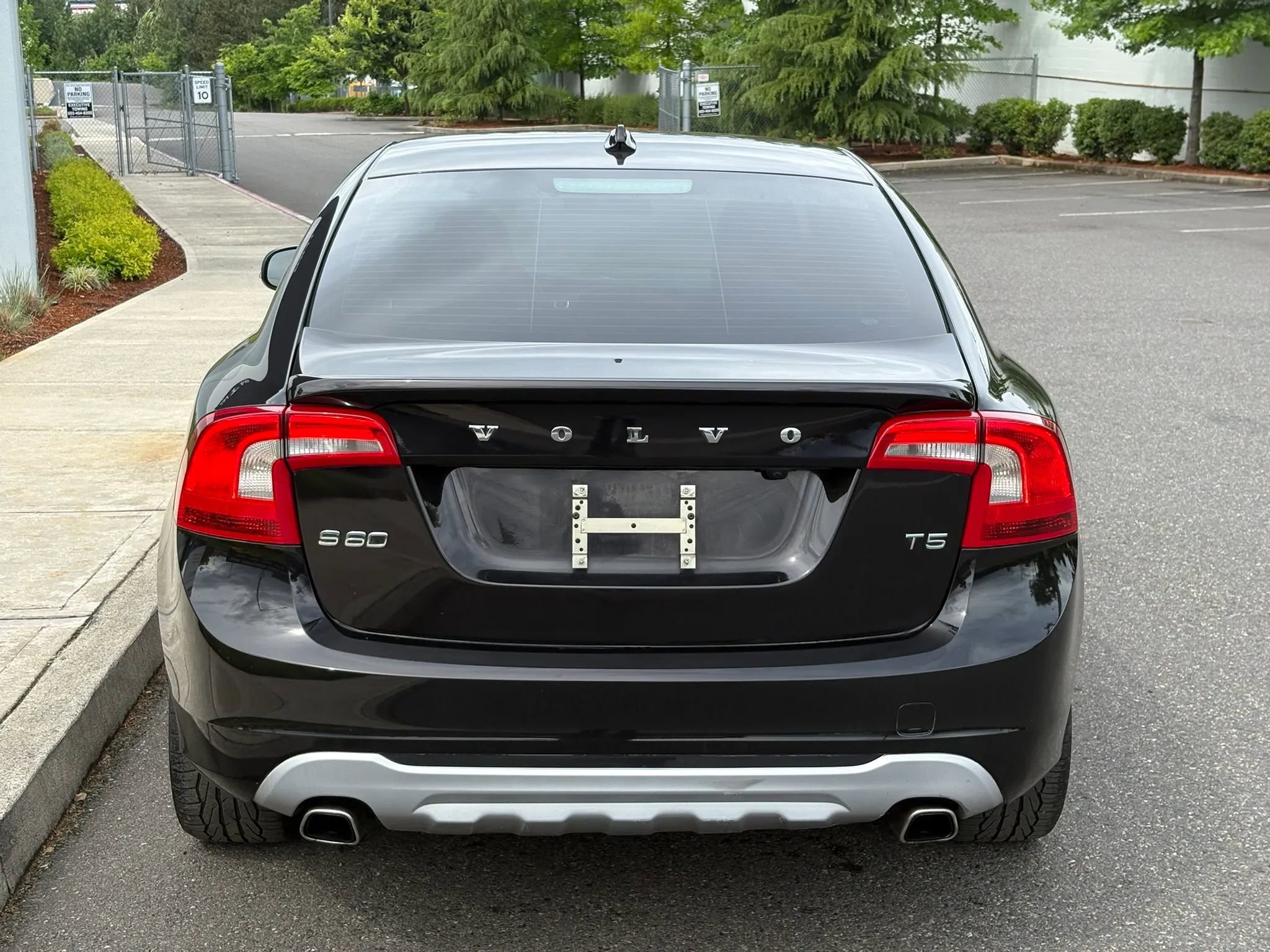 Used 2012 Volvo S60 T5 FWD image 4