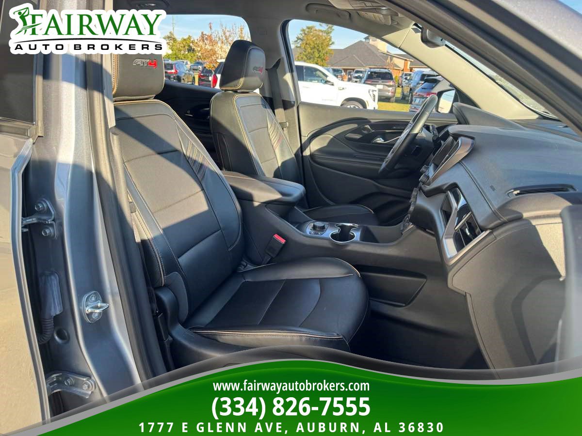 Used 2023 GMC Terrain AT4 AWD/4WD image 12