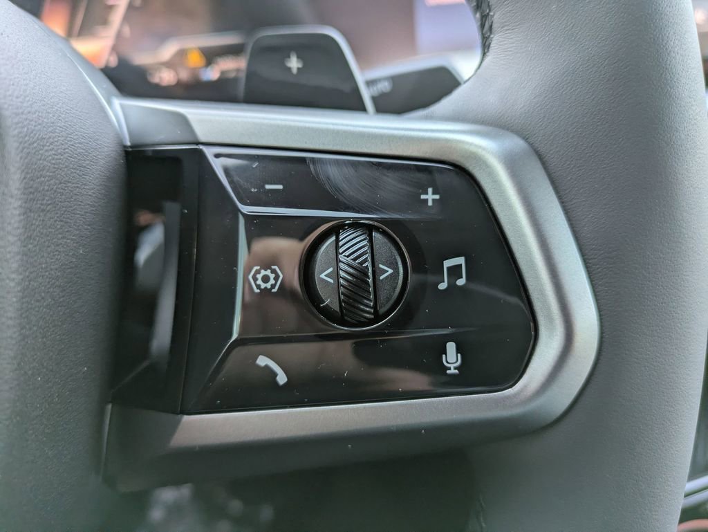 New 2026 BMW 530i xDrive w/ M Sport Package image 19