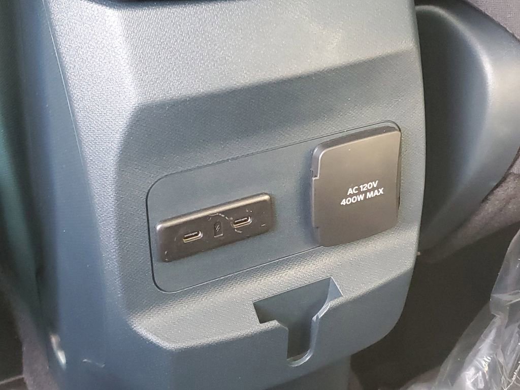 New 2025 Ford Maverick XLT w/ XLT Luxury Package image 23