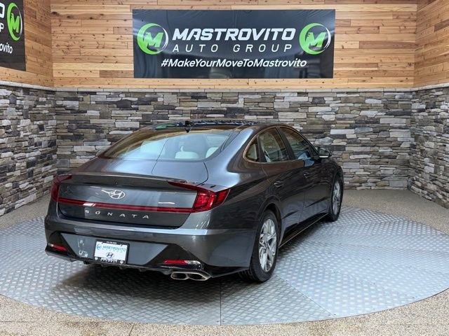 Certified 2023 Hyundai Sonata SEL w/ Convenience Package FWD image 9