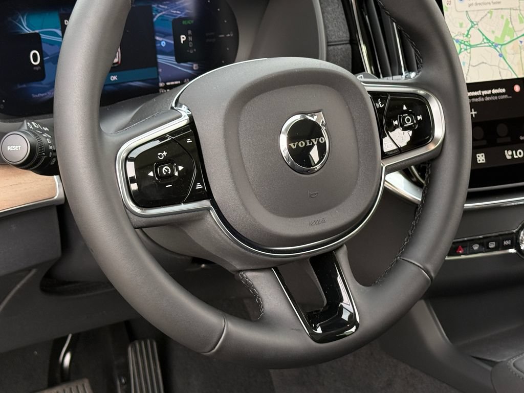 New 2026 Volvo XC90 T8 Plus AWD/4WD image 23