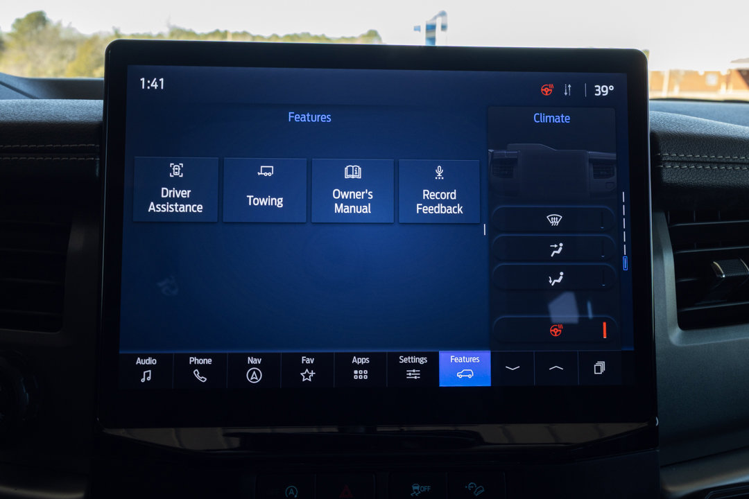 Used 2024 Ford Expedition XLT image 20