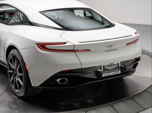 Used 2019 Aston Martin DB11 Base image 30