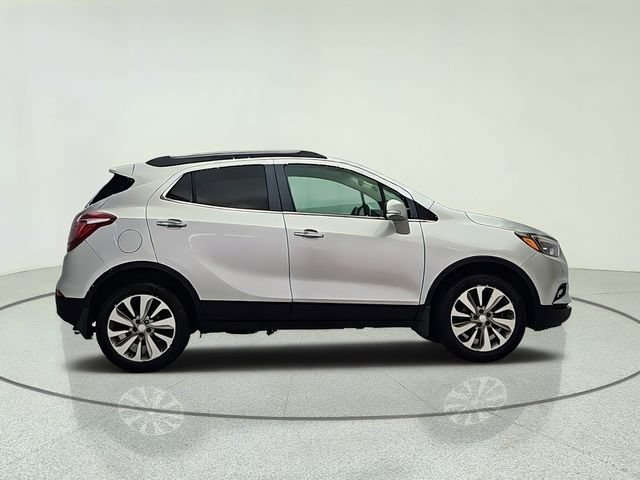 Used 2017 Buick Encore Premium AWD/4WD image 7