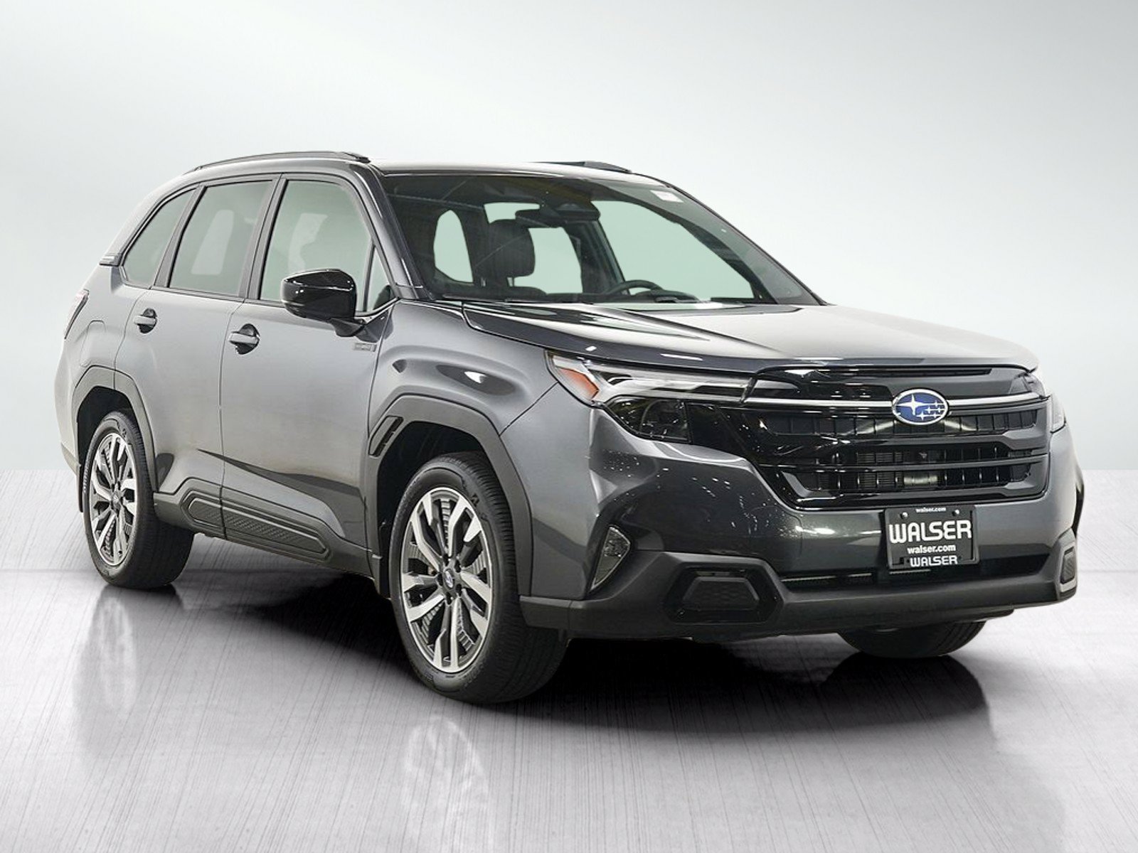 Used 2025 Subaru Forester Touring w/ Touring Package AWD/4WD image 7